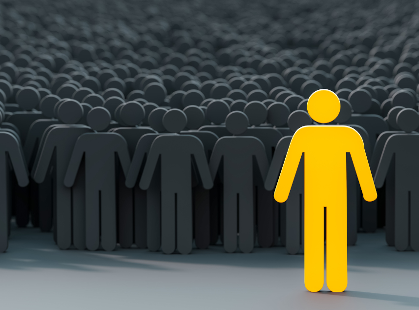 PLR vs MRR: diferencias y cuál elegir para tu negocio digital